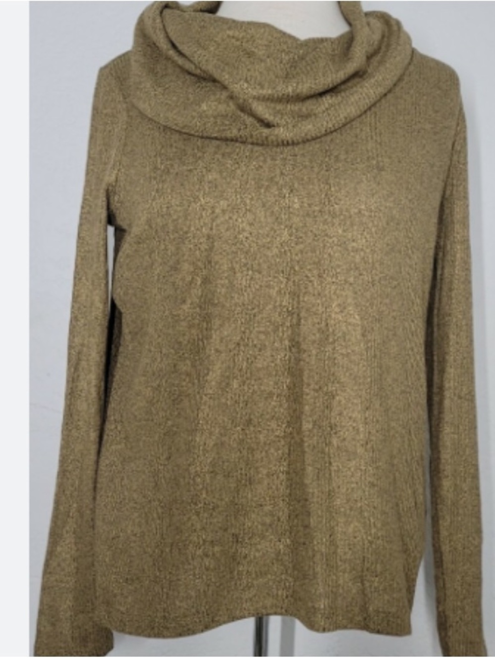 Sparkle Off-Shoulder Knit Top in Shimmering Ivory